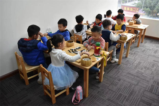 慧下棋：儿童学习围棋的好处